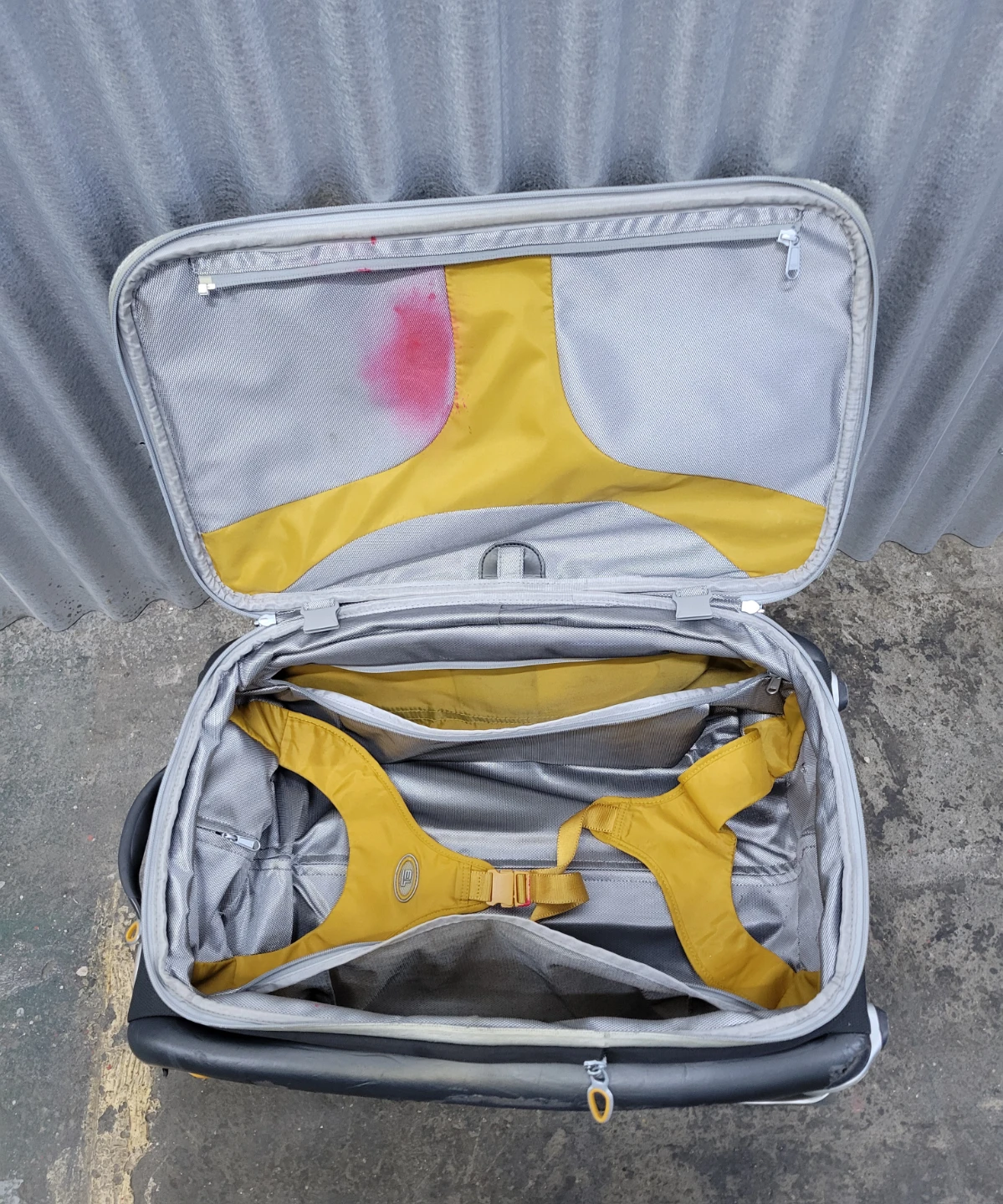 Tumi Black & Yellow Rolling Suitcase - photo 4