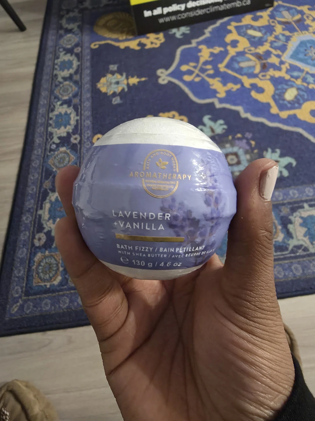 Bath & Body Works Aromatherapy Lavender + Vanilla Bath Fizzy