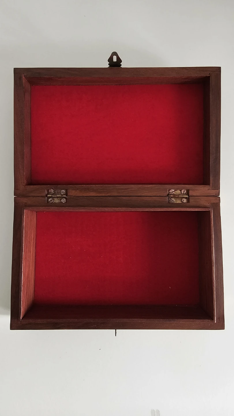 Carved Wooden Trinket Box - photo 3