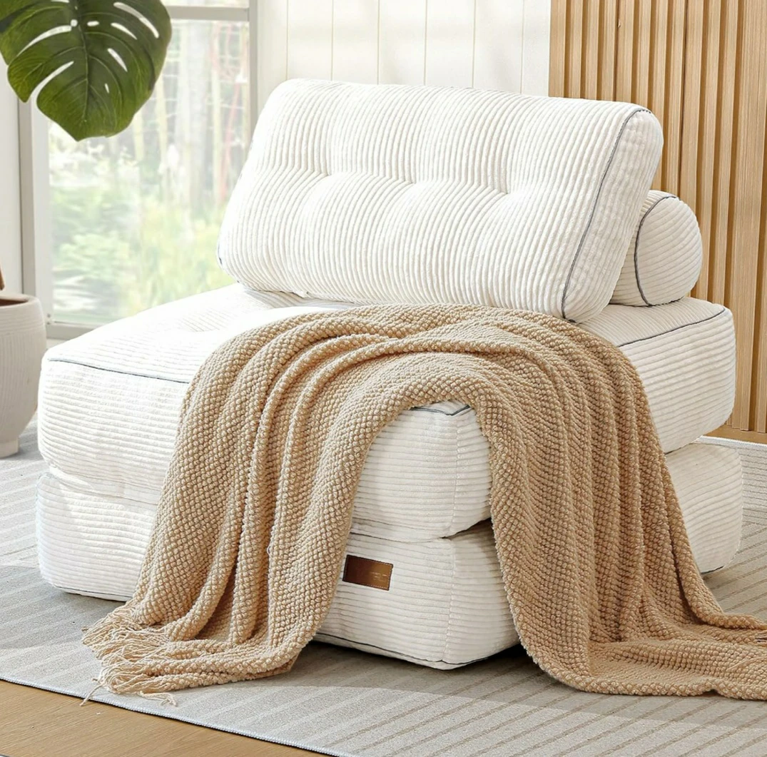 Comfortable Couch Bed Chair Sofa Lounge with Ergonomic Design