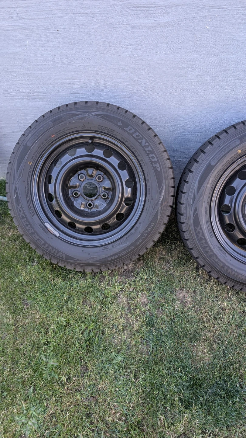 Dunlop Winter Maxx Tires with Rims (Set of 4) - photo 4