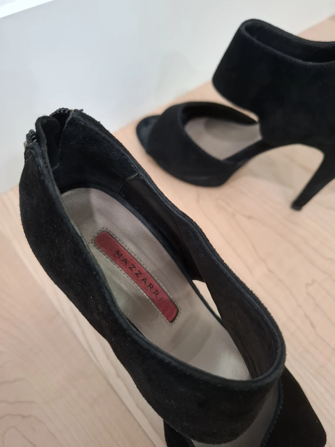 Mazzarri Black Suede high-heeled shoes Size 5.5 - photo 3