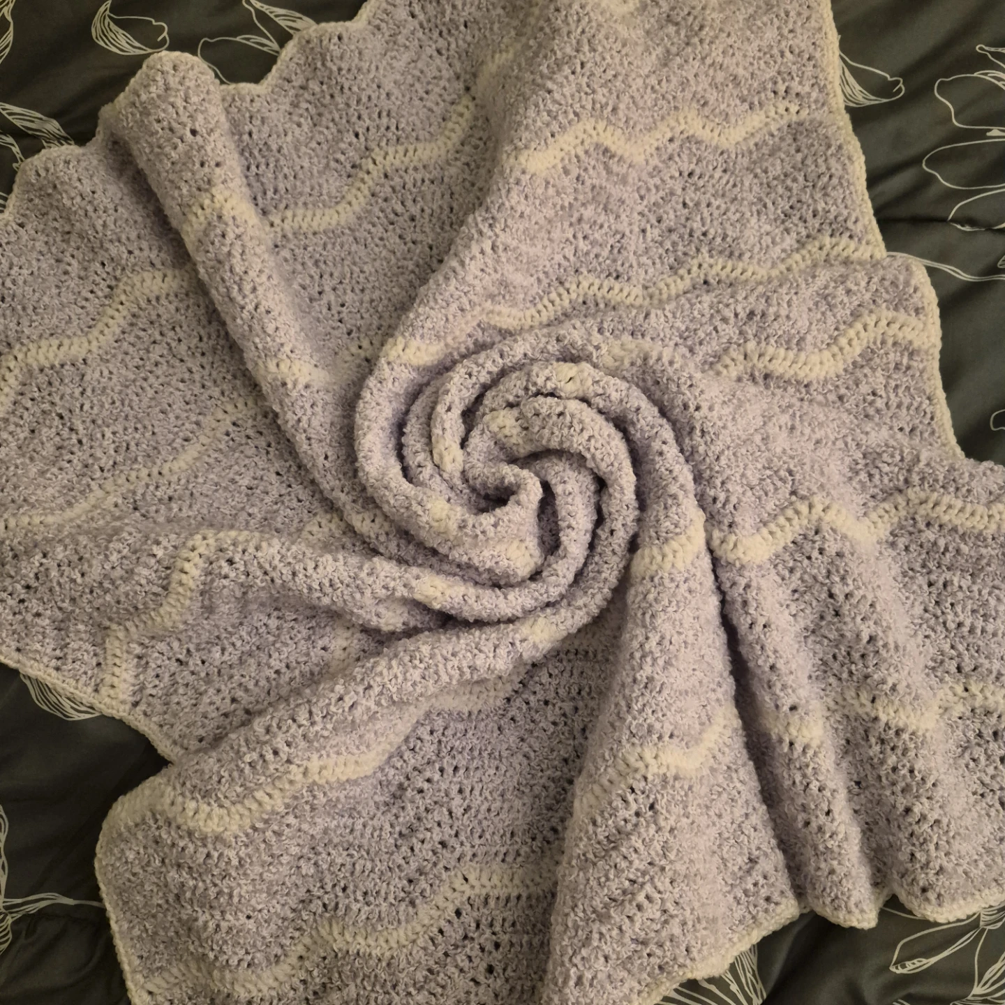 Crochet Ripple Baby Blanket - Lilac & White - photo 5