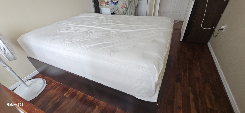 Free Mattress and bed/storage base⚽️ - photo 2