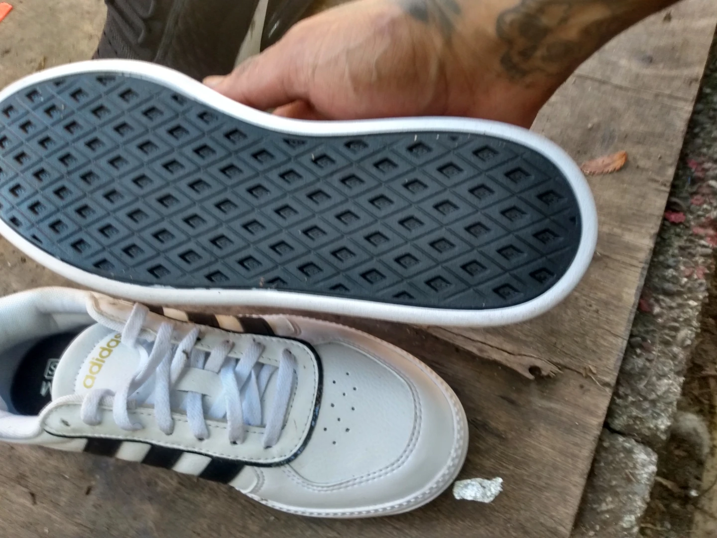 Adidas White & Black Sneakers - photo 2