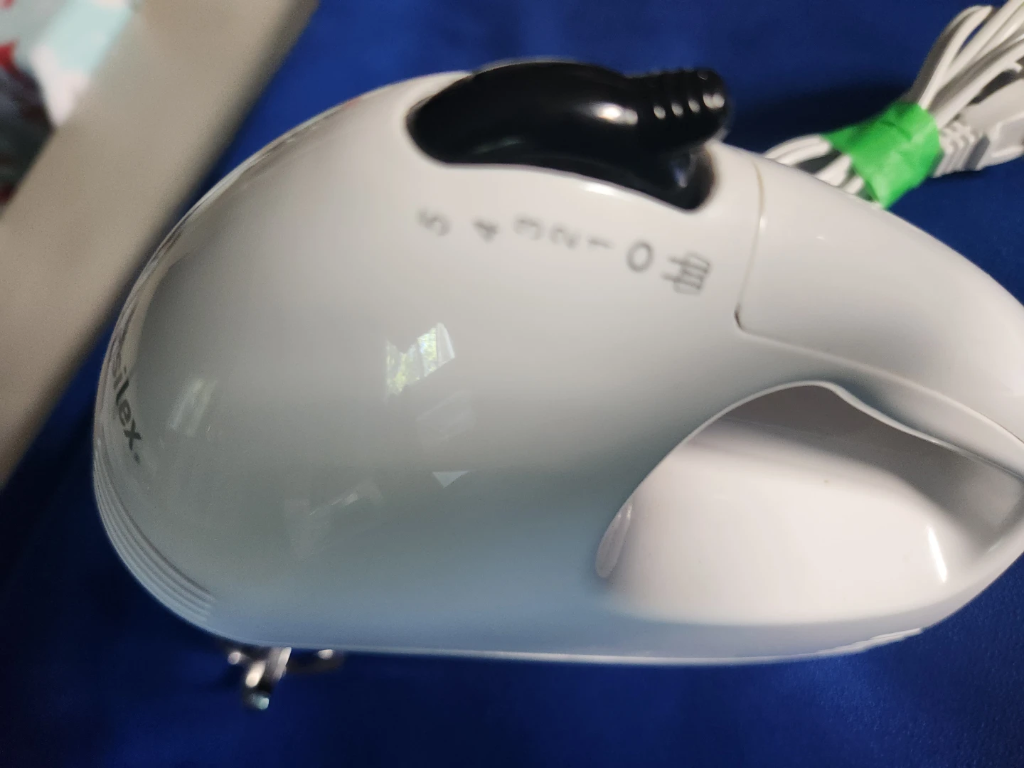 Proctor Silex Hand Mixer - photo 3