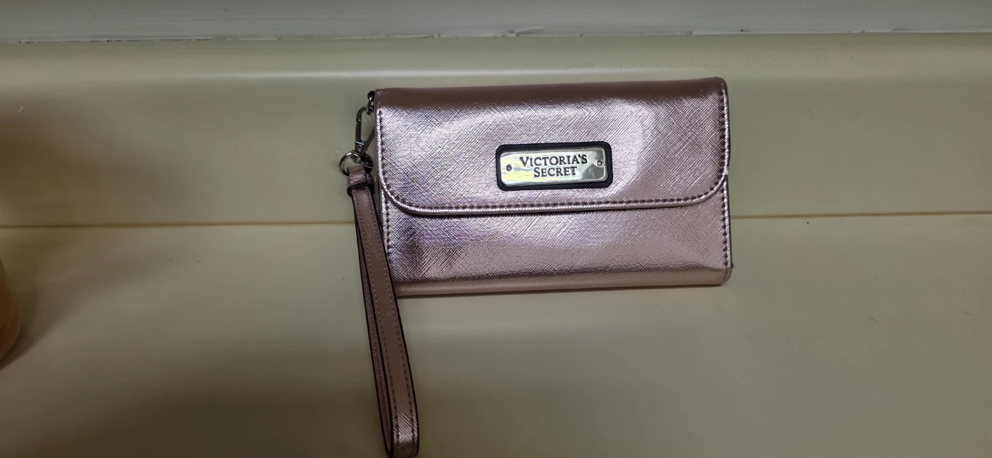 Victoria's Secret Pink Metallic Wristlet new with tag - photo 2