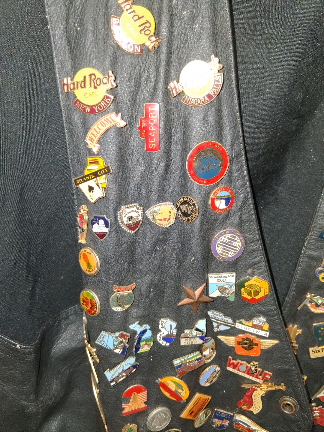 Wilson The Leather Experts Black Vest with Pins - photo 4