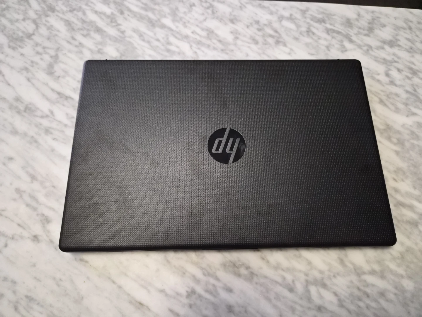 HP Laptop 15-fd0xxx
