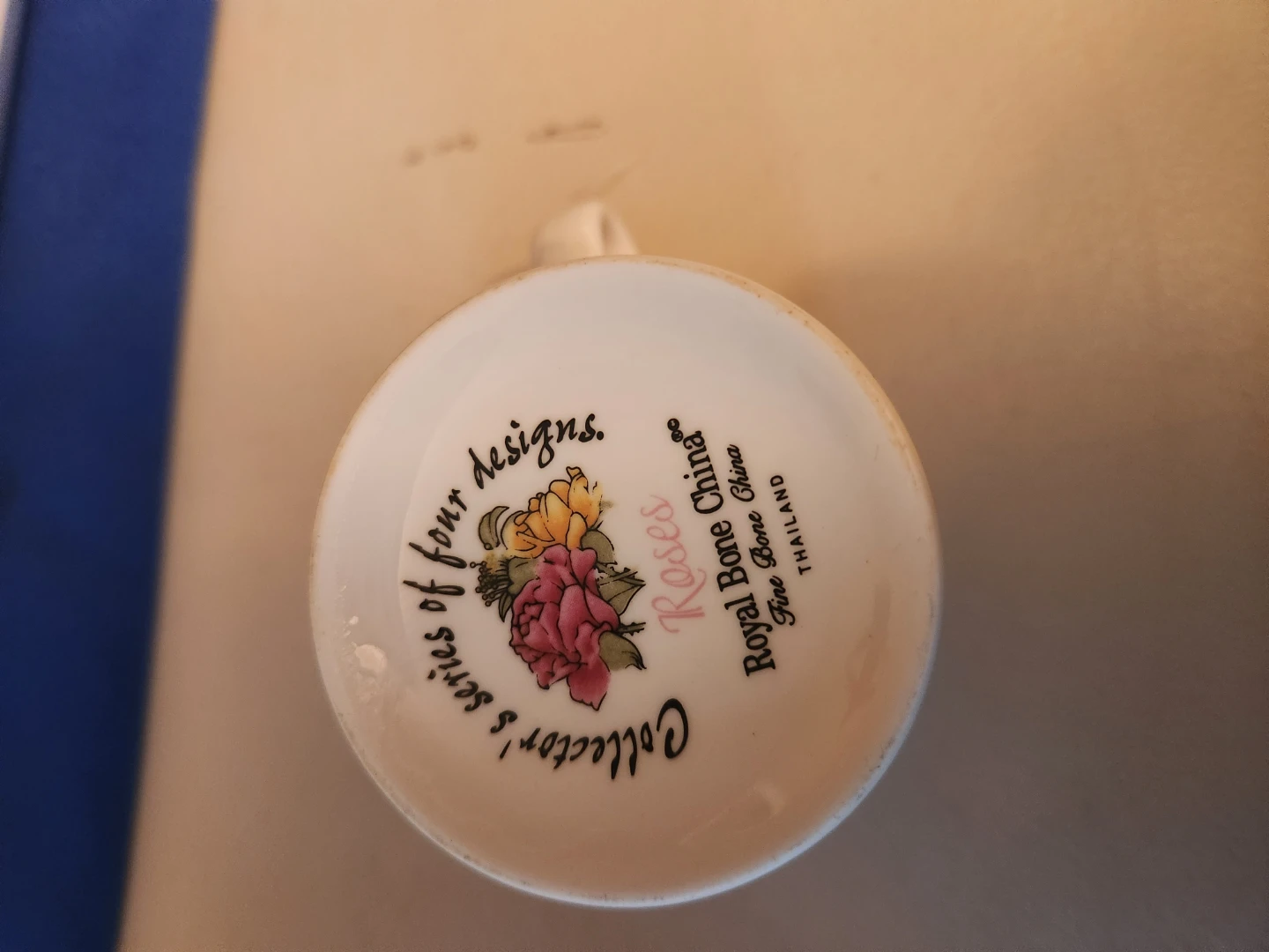 Royal Bone China Collector's Series Roses Mug - photo 2