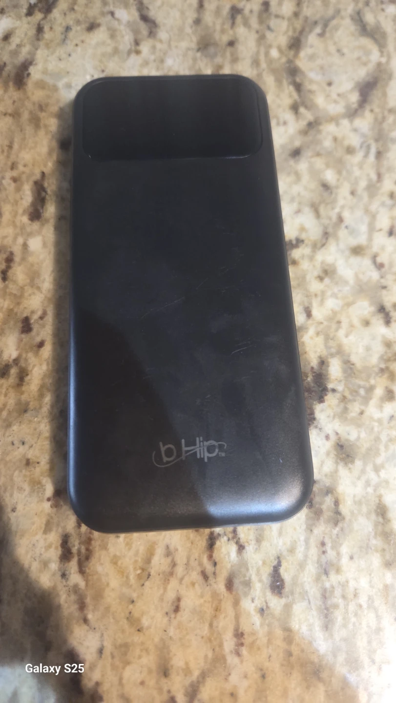 B-Hip Phone Charger - photo 2