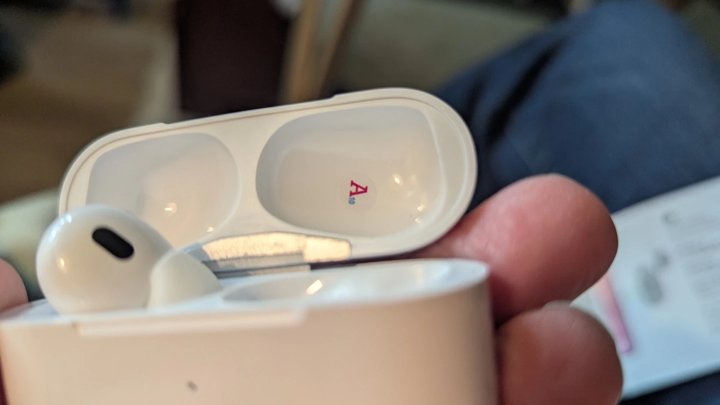 Apple AirPods Pro (2nd Generation)