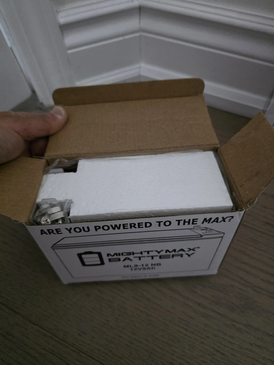 Brand New Mighty Max 12V 9Ah Rechargeable SLA Battery (ML9-12NB) - photo 2