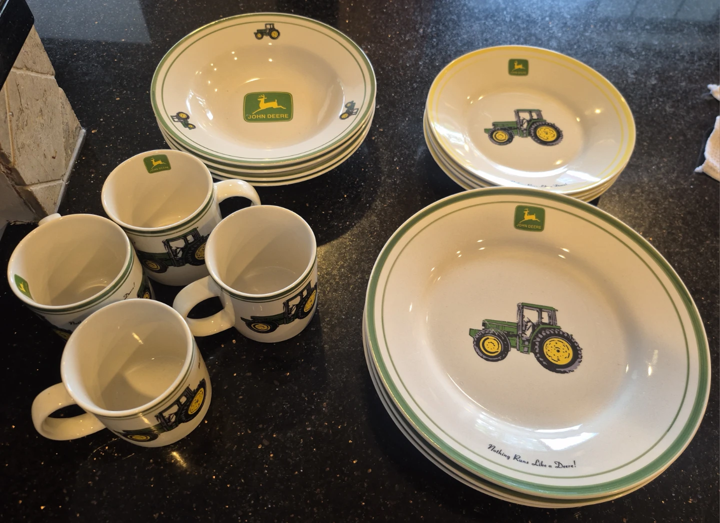 Licensed John Deer Dinnerware Set