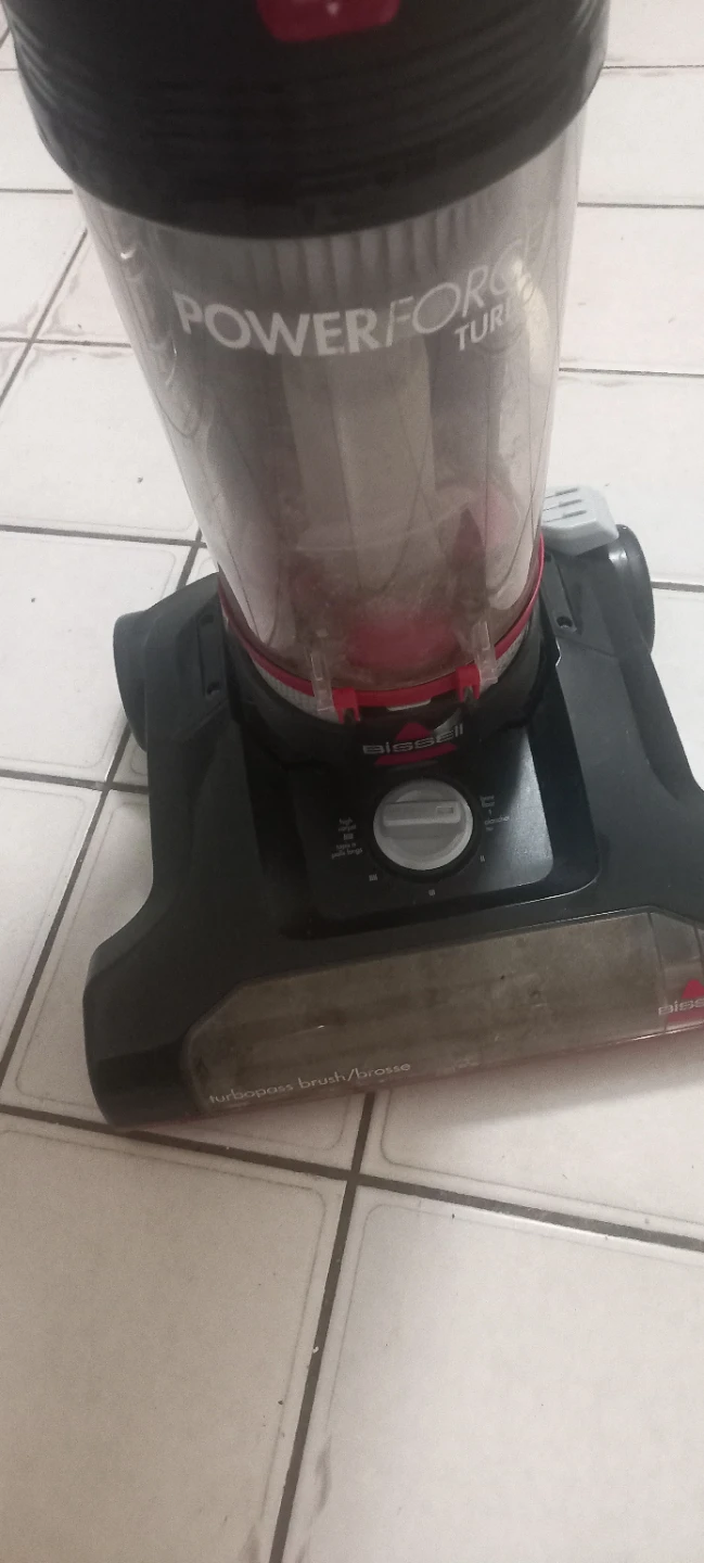 A big and strong vacuum trade with small car's vacuum