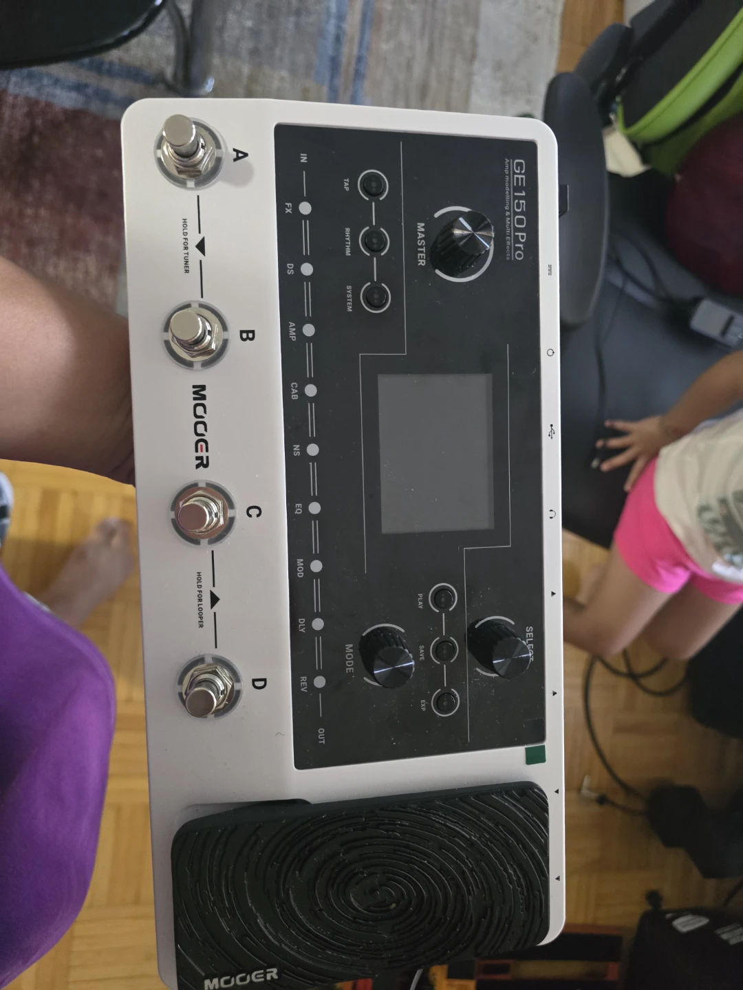 Mooer GE150 Pro Amp Modelling Guitar Multi-Effects Pedal - photo 2
