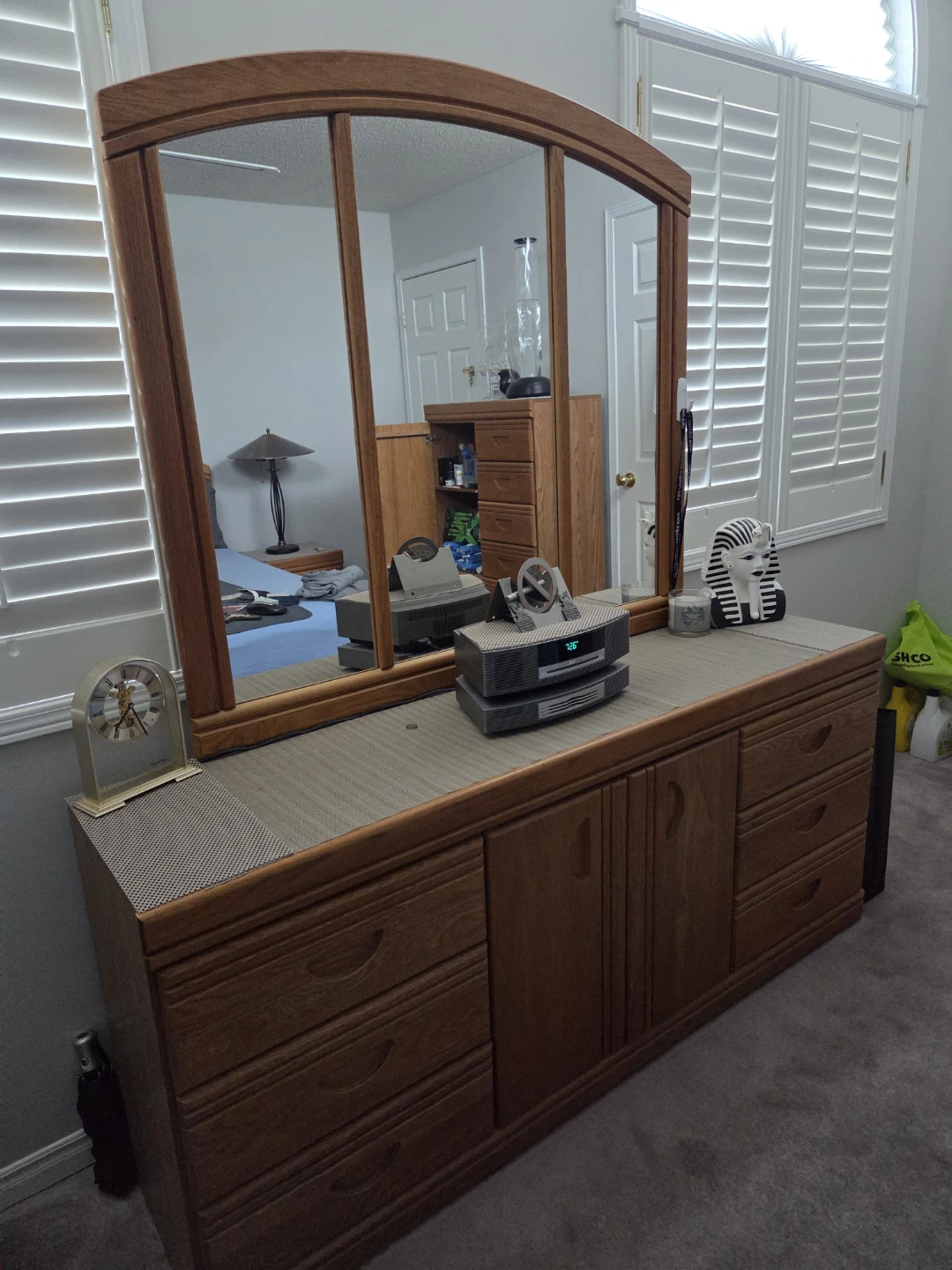 6 piece Solid Oak Dresser with Mirror - photo 3