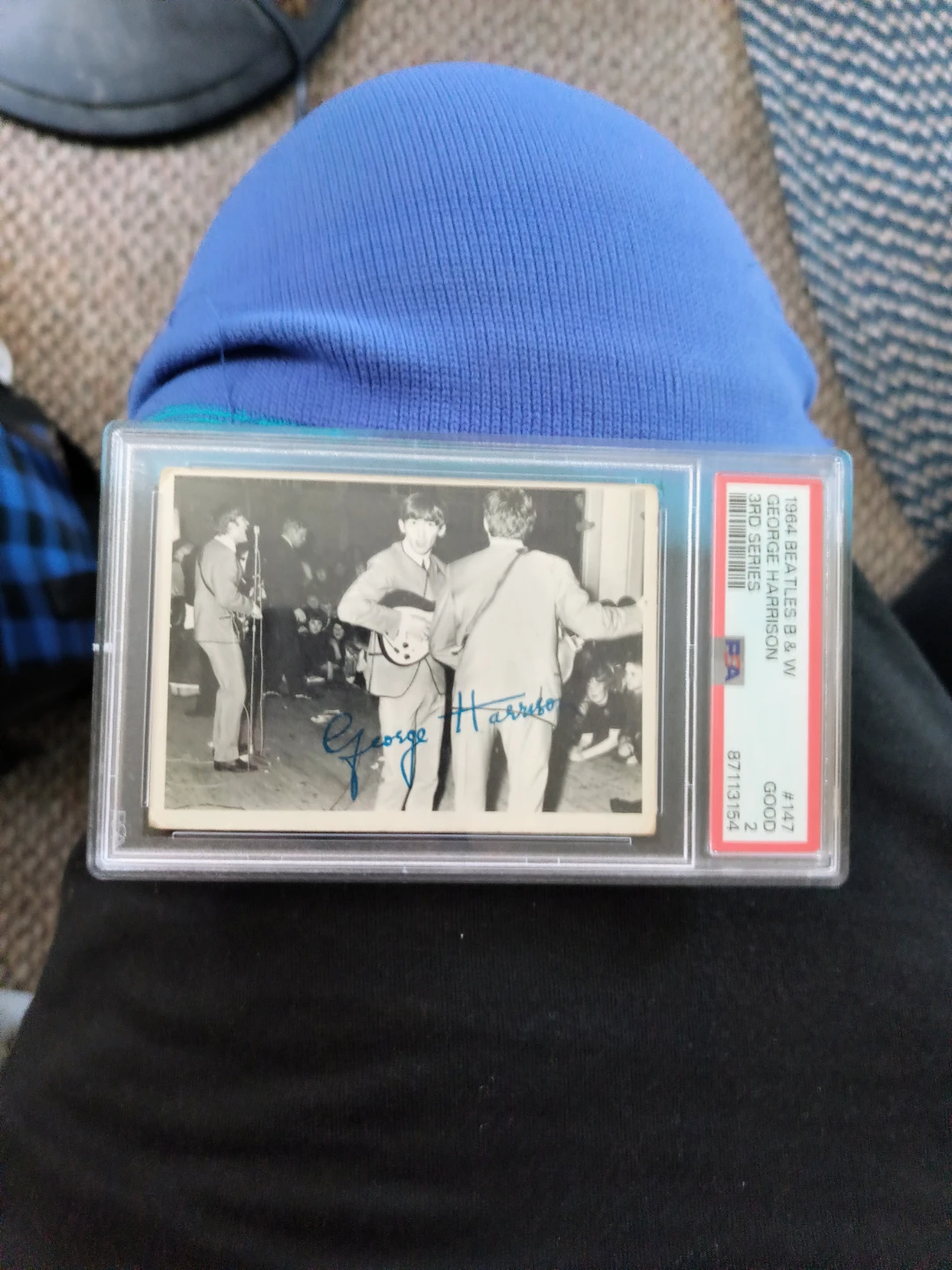 1964 Beatles B & W George Harrison Card - PSA Graded - photo 2