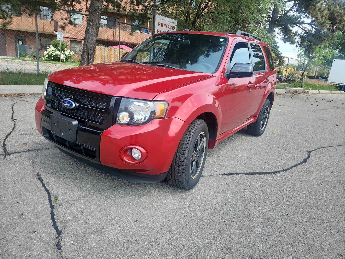 2010 FORD ESCAPE   CLEAN CARFAX 102000 KM ONLY One Owner - photo 5