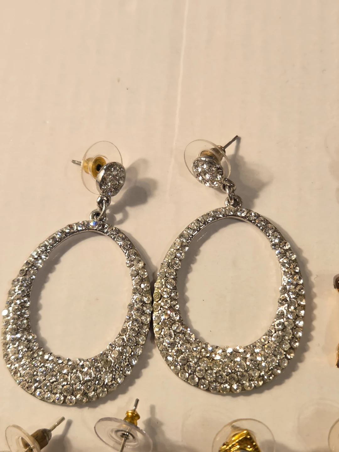 Assorted lot of statement earrings - photo 5