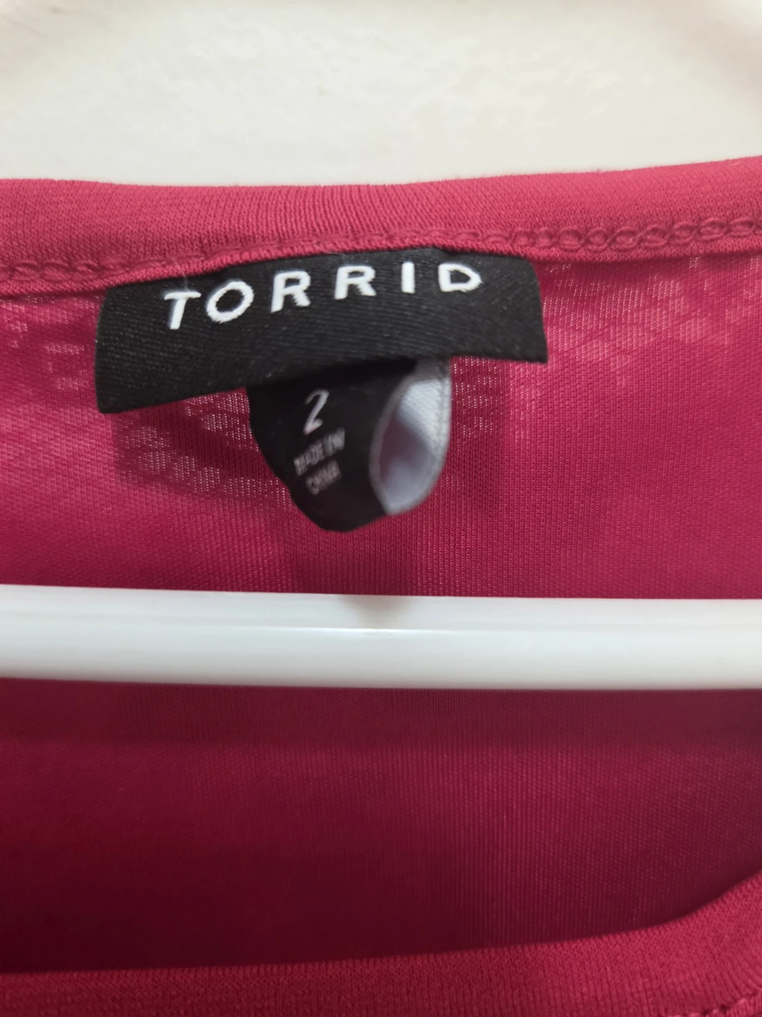 Torrid Fuchsia Lace Detail Sleeveless Top Size 2x - photo 2