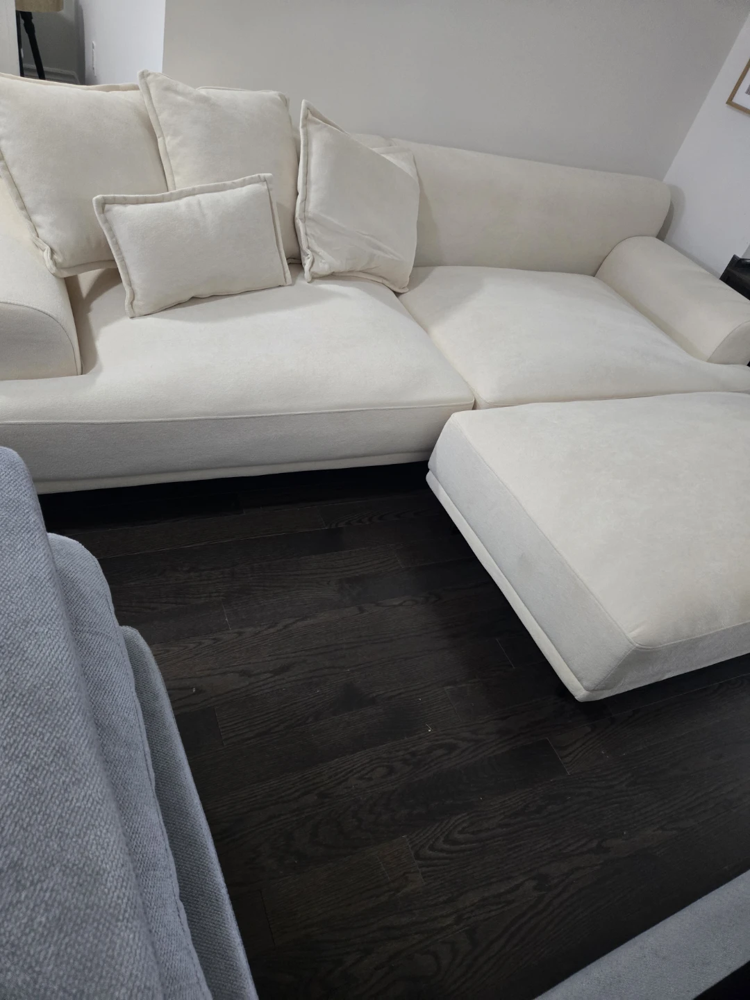 Cream Sectional Sofa with Ottoman