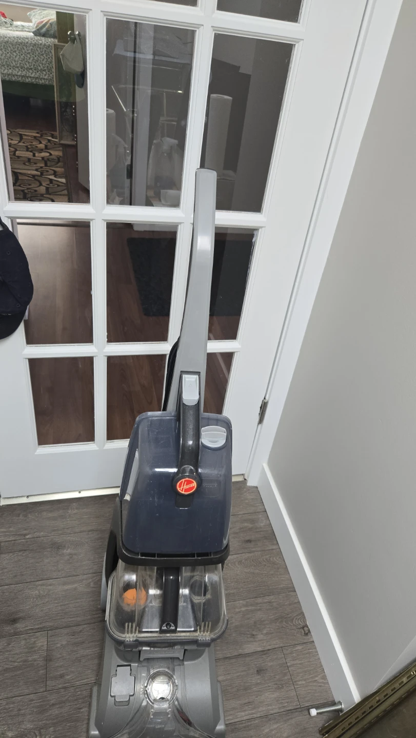 Hoover Turbo Scrub Carpet Cleaner - photo 4