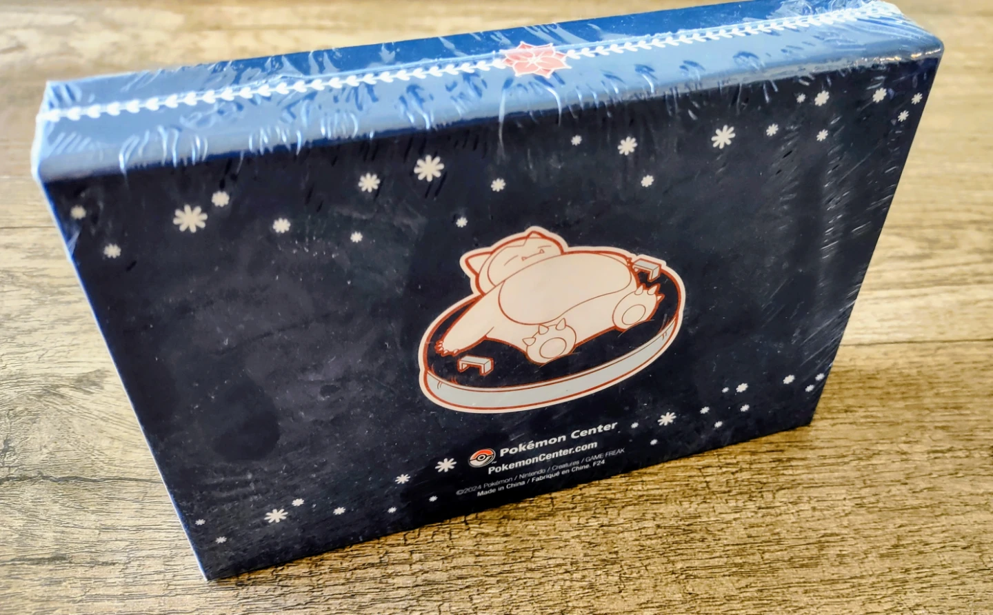 Pokémon Holiday Pin Box Set (Pokemon Centre 4-Pack) - photo 2