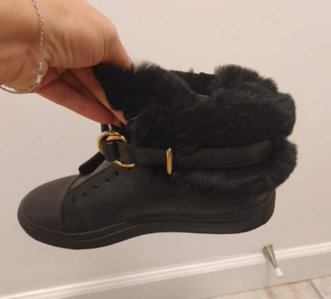 Black Leather Furry Sneakers size 8 - photo 3