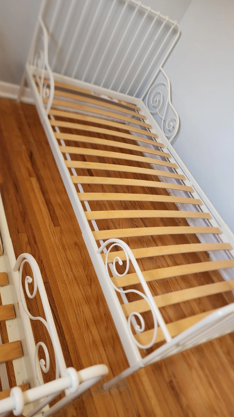 White Metal Twin Bed Frame with Slatted Base - photo 4
