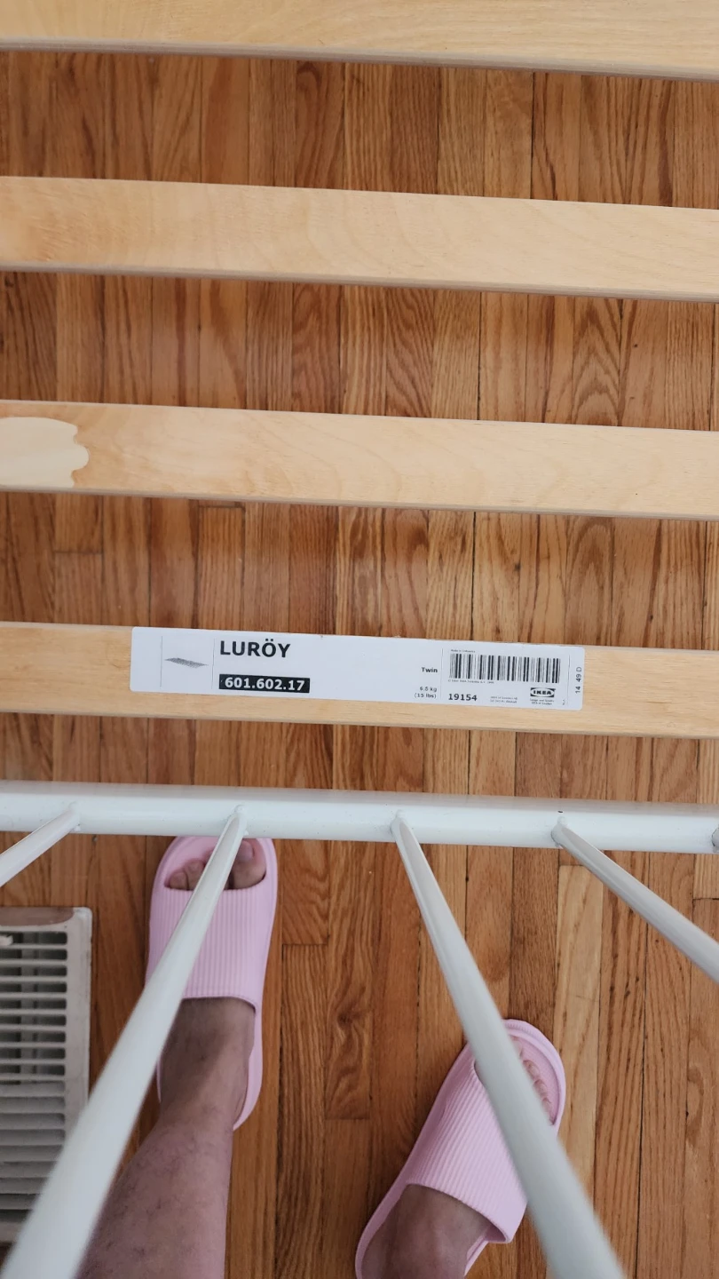 White Metal Twin Bed Frame with Slatted Base - photo 5