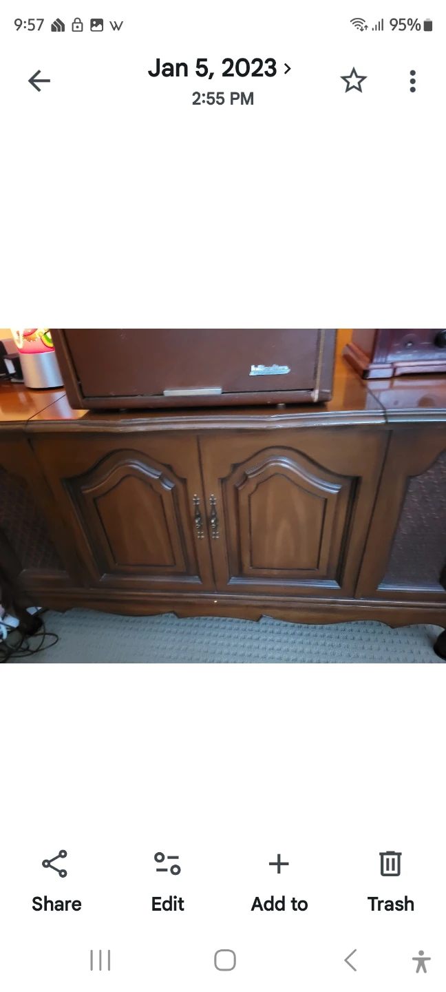 2 VINTAGE STEREOS