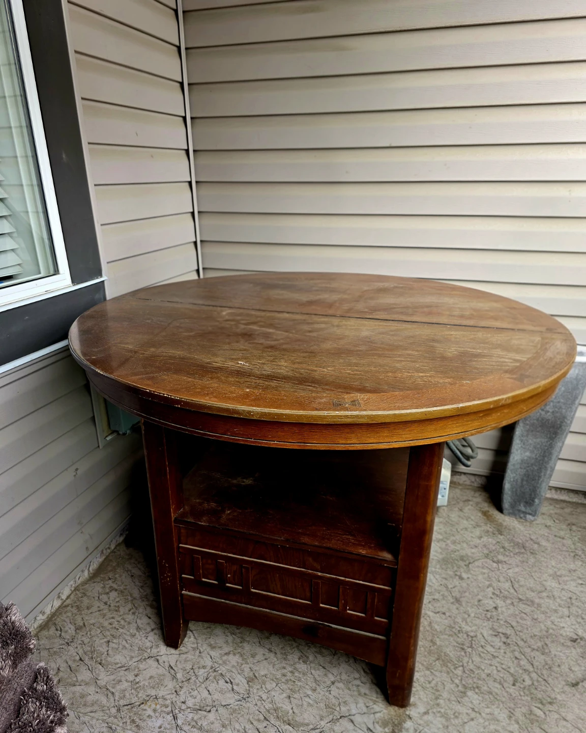 Round Wooden Table with Shelf