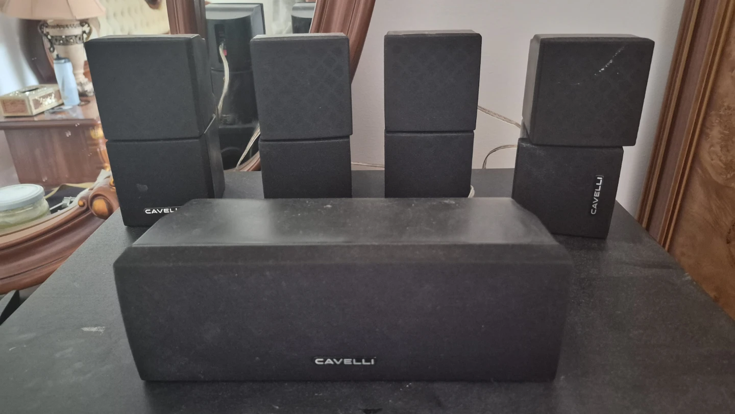 Cavelli CV-19 5.1 A/V Receiver with Speakers