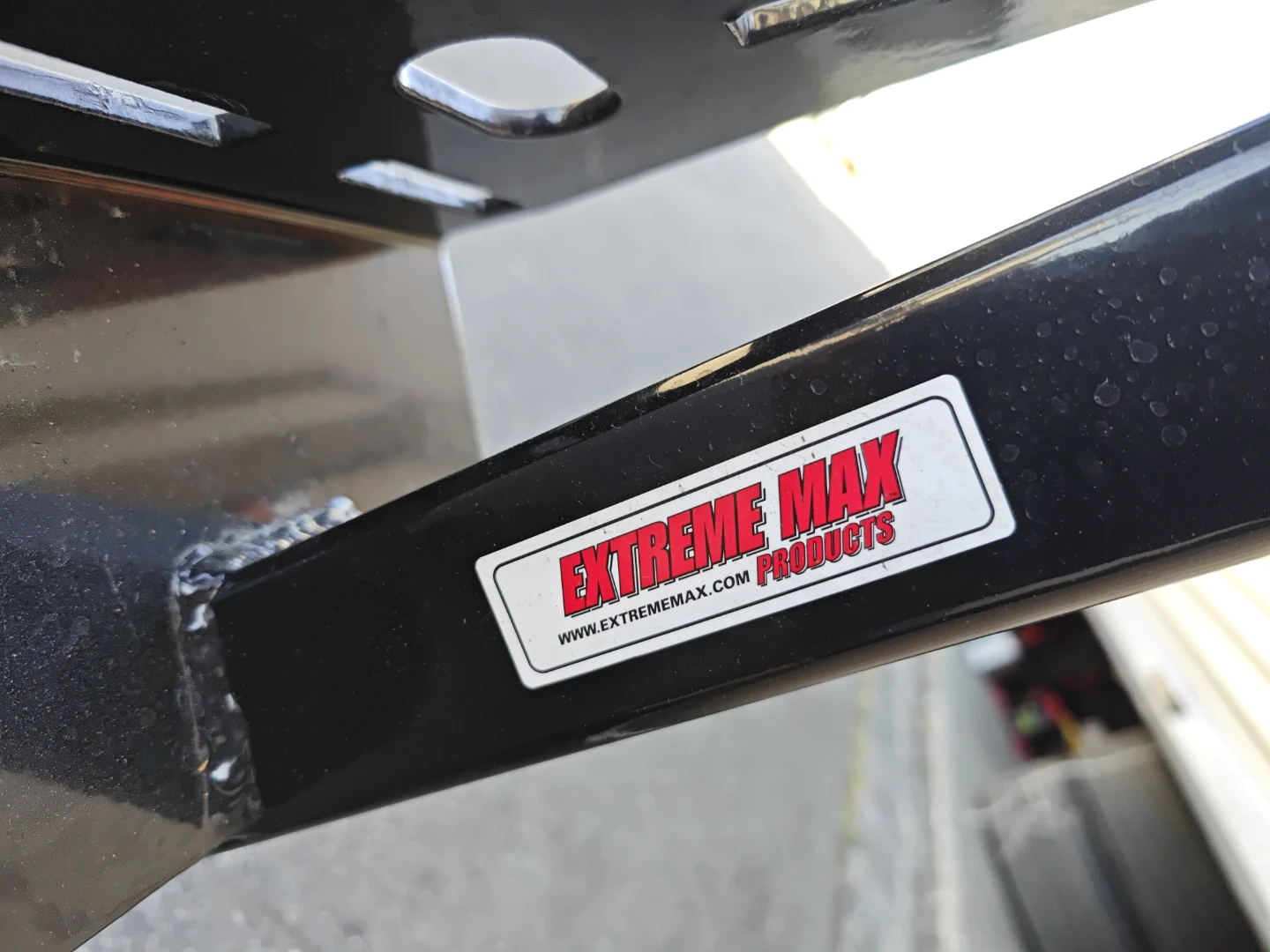 Extreme Max Hitch tire mounted - photo 3