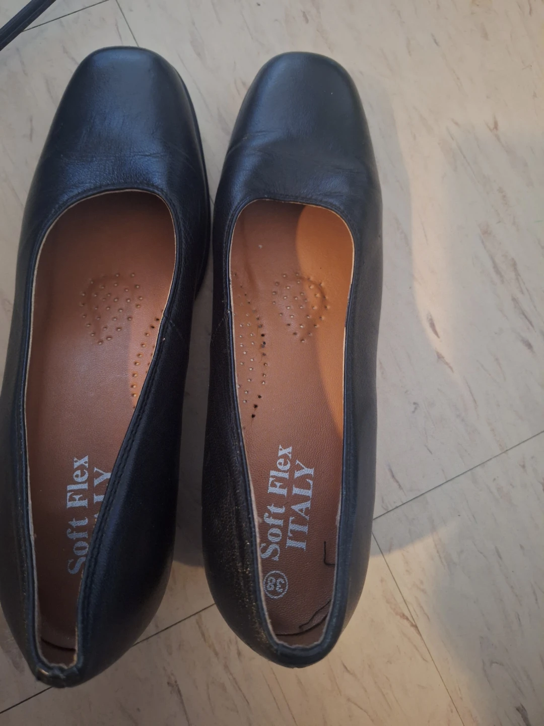 Soft Flex Women's Black Leather Ballet Flats Size 39 - photo 2
