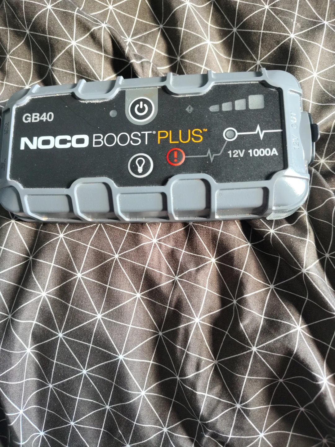 NOCO GB40 Boost Plus 1000A Jump Starter