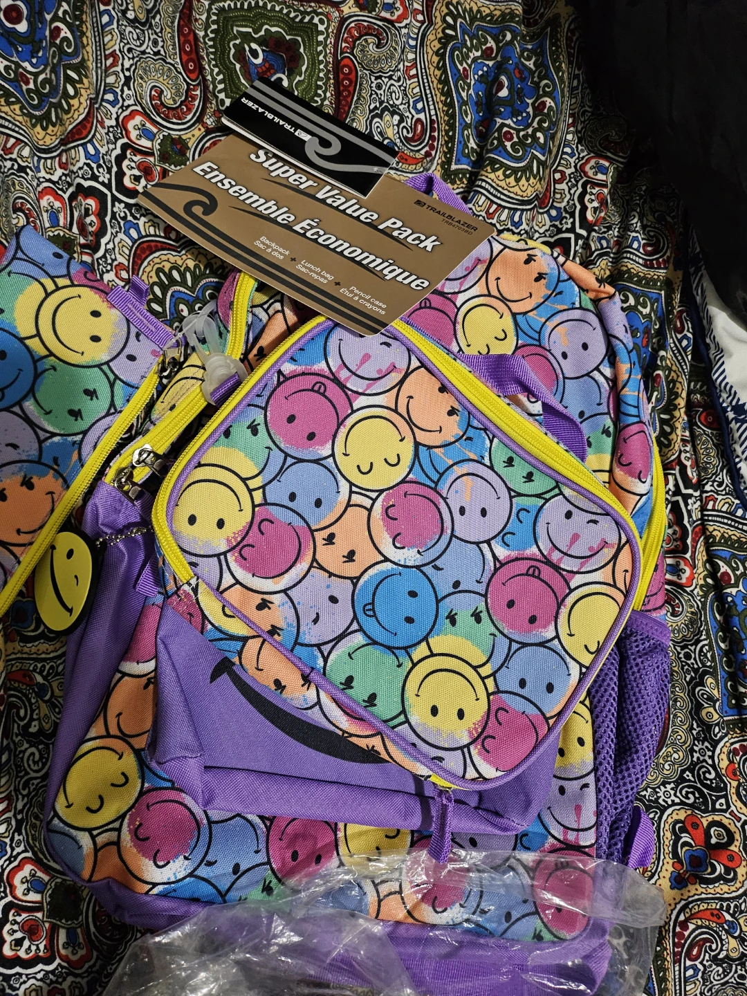 Super Value Pack Backpack and Lunch Bag Set - Smiley Faces - photo 3