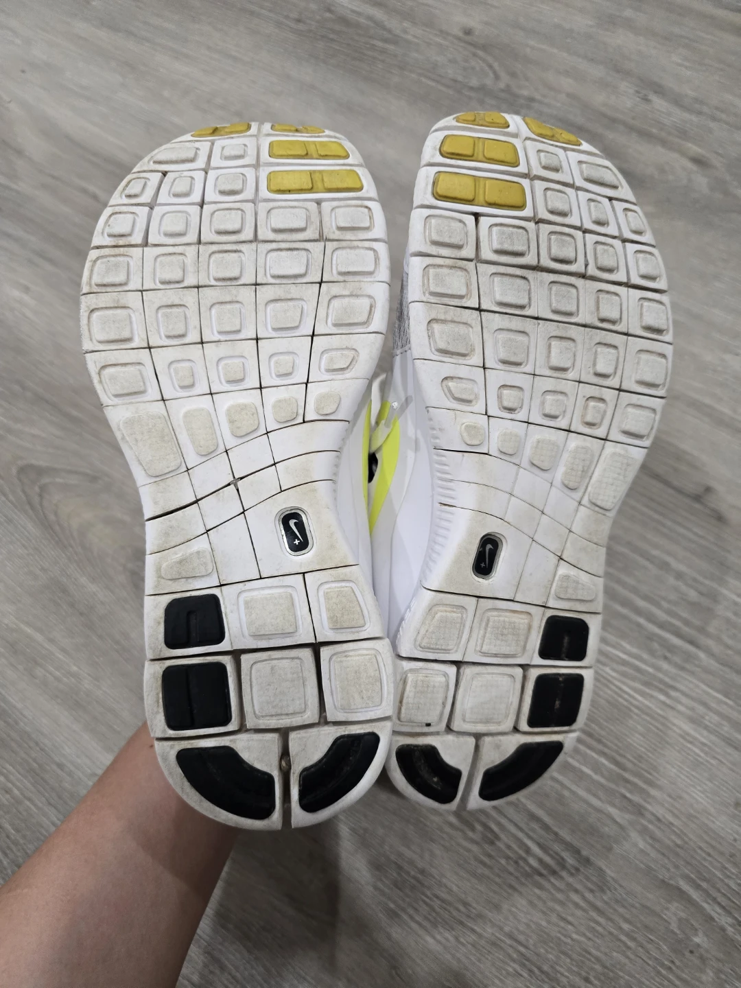 Women's Nike Free 5.0 - Size 8 - photo 4