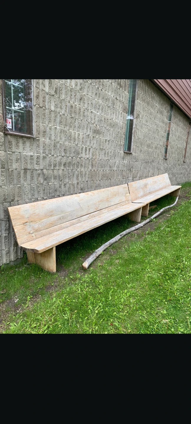 Old church pews. 1'x 16'  planks. Best offer. Pick up NW calgary - photo 3