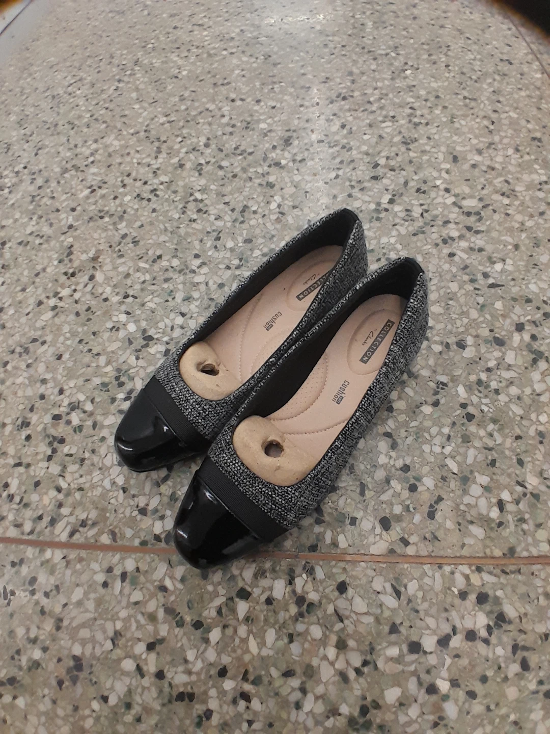 Clarks Women's Black Tweed Ballet Flats Size 8.5 - photo 4