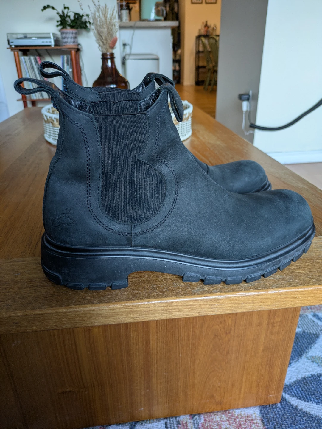 John Fluevog Jeudi Chelsea Boots