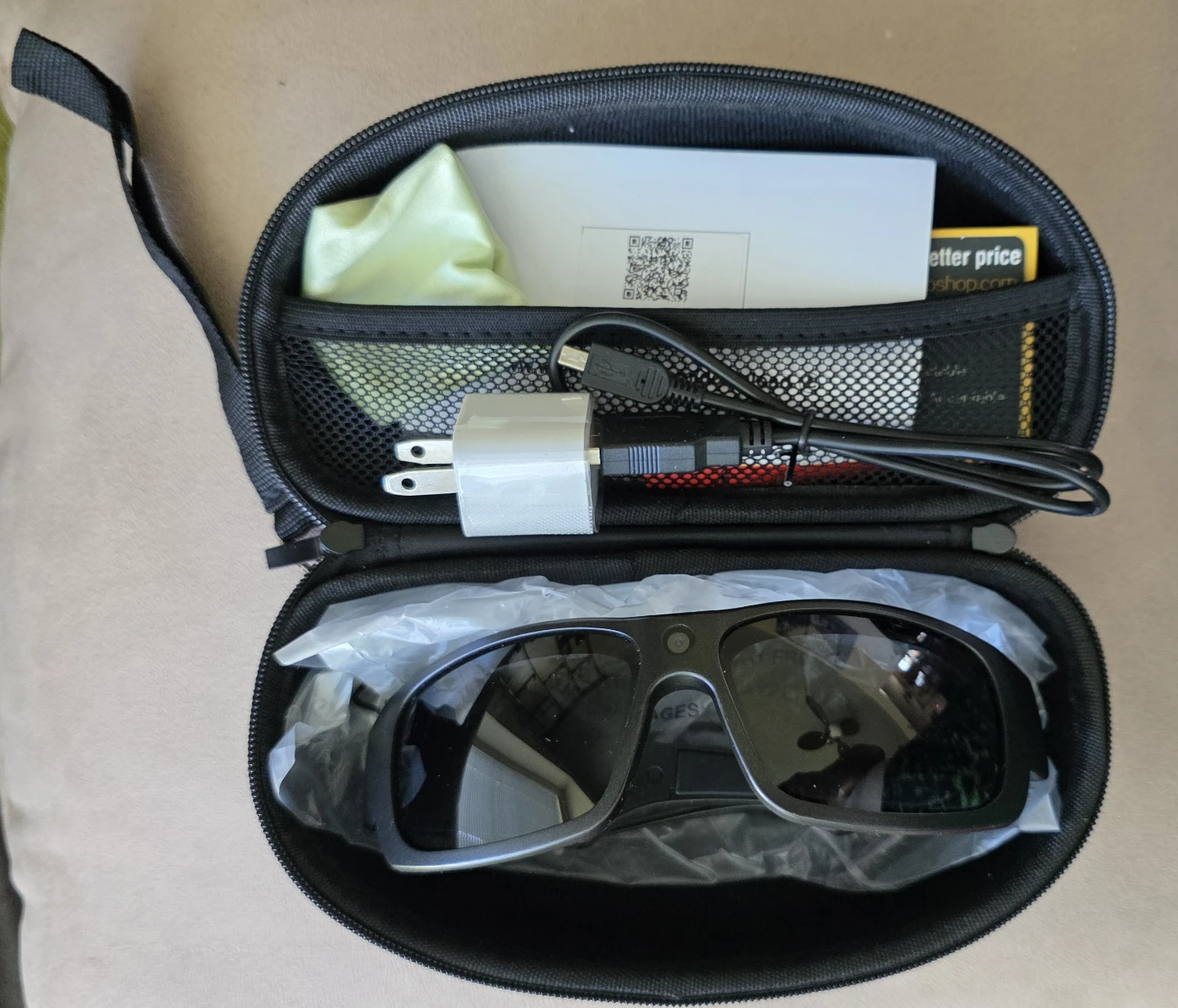 Spy Camera Sunglasses, Yes available, in Millwoods - photo 2