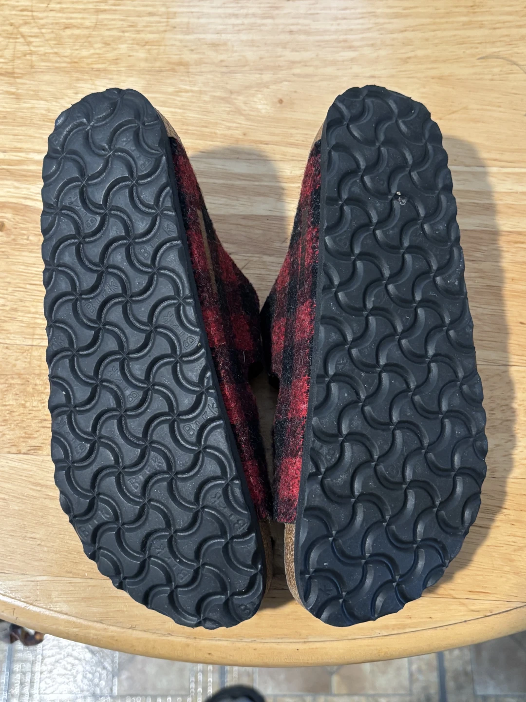 Birkenstock Fleece Lined Buffalo Plaid Sandals Size 37 - photo 2