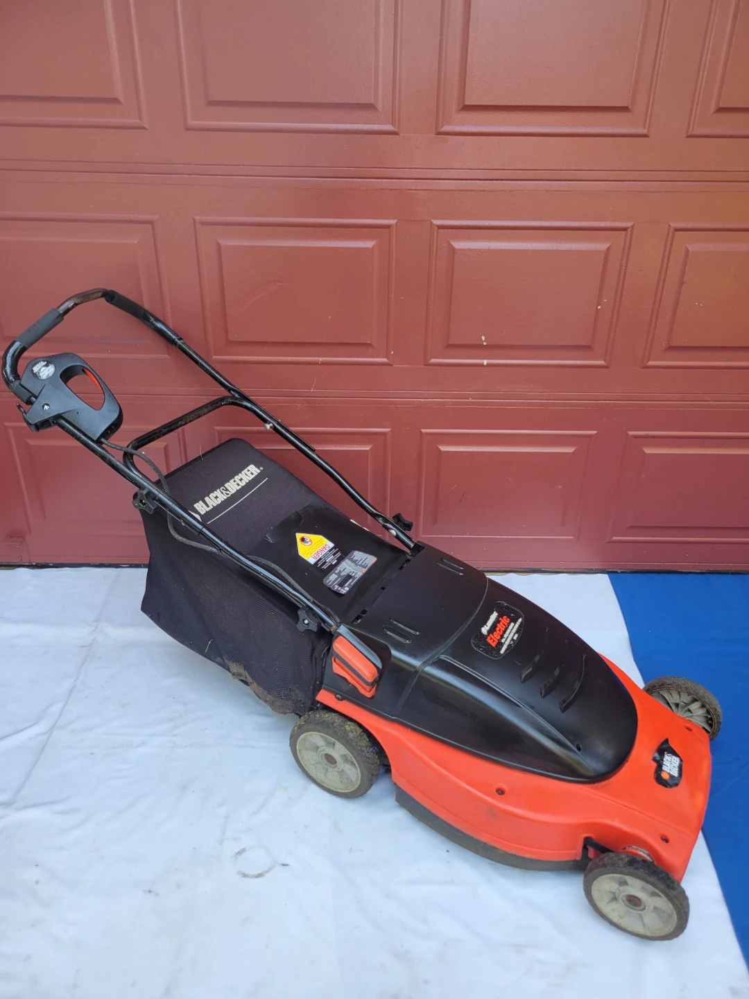Black + Decker Electric 19" LawnMower - photo 2
