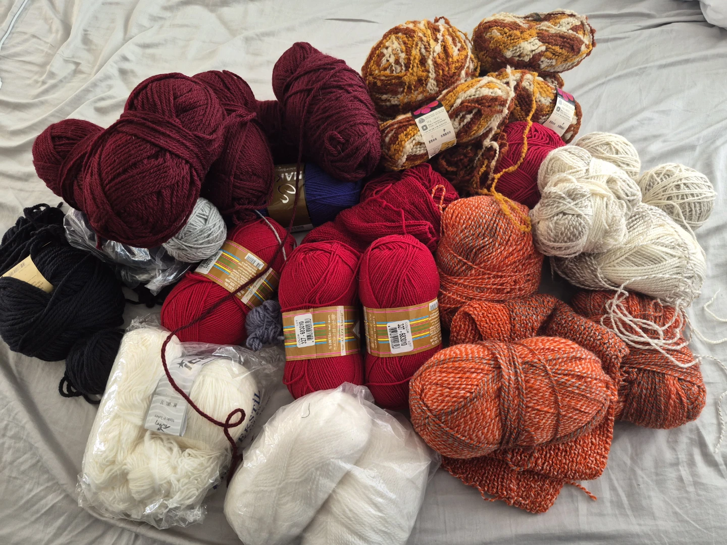 Assorted Yarn leftover - photo 2