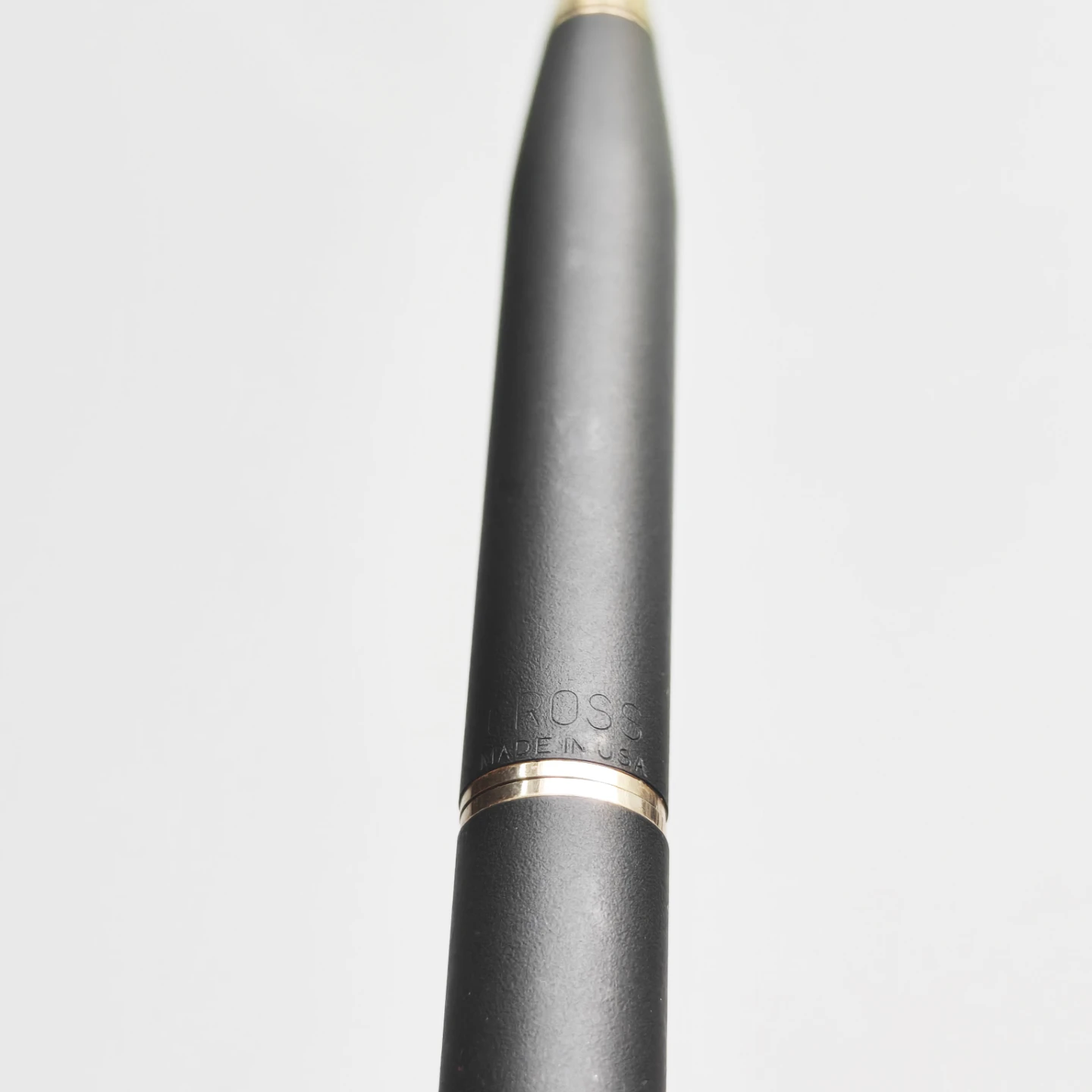 Vintage Cross Classic Century Matte Black Ballpoint Pen 23K Gold - photo 4