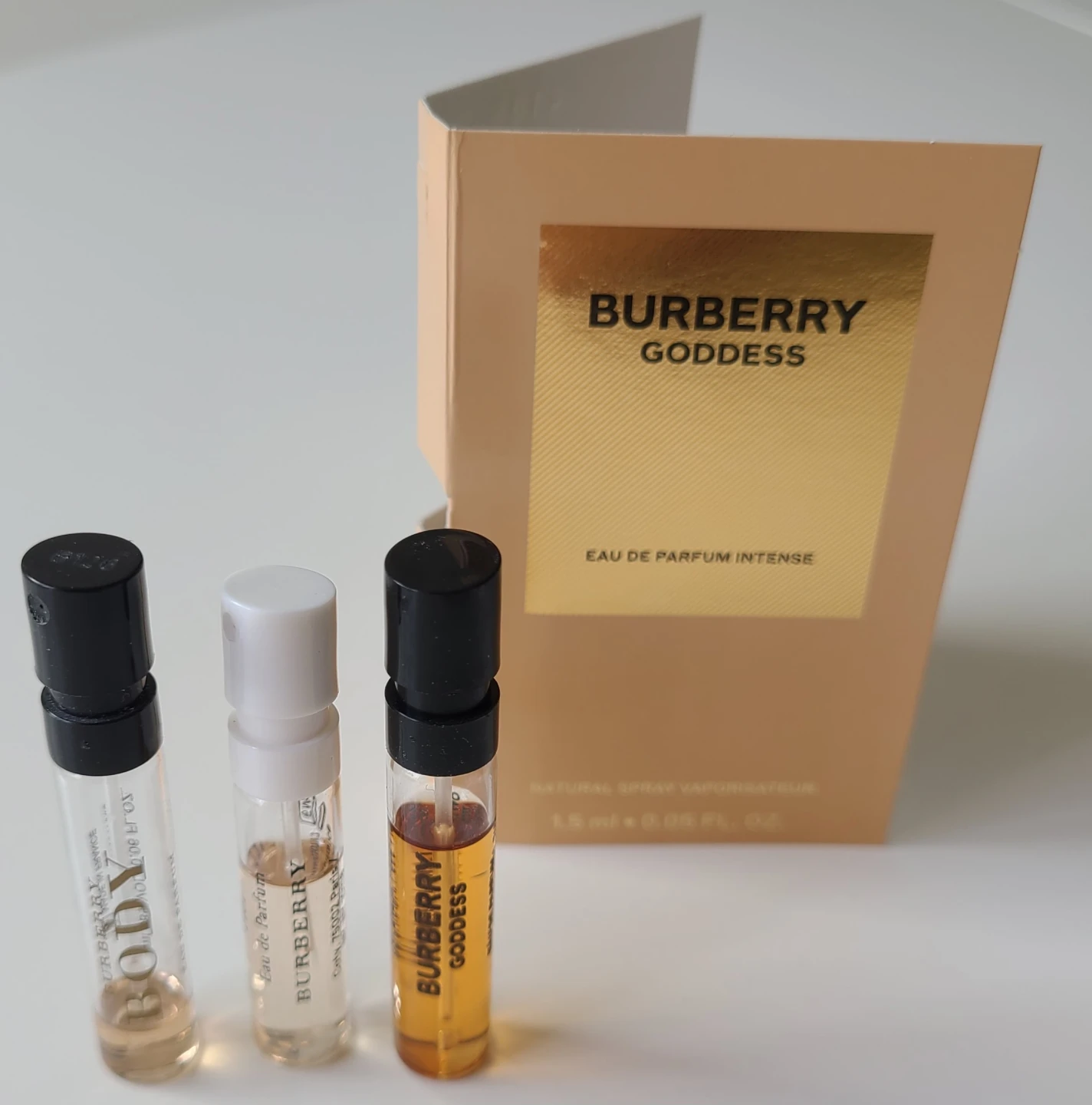 $7 BURBERRY Lot of 3 Travel Size - photo 2