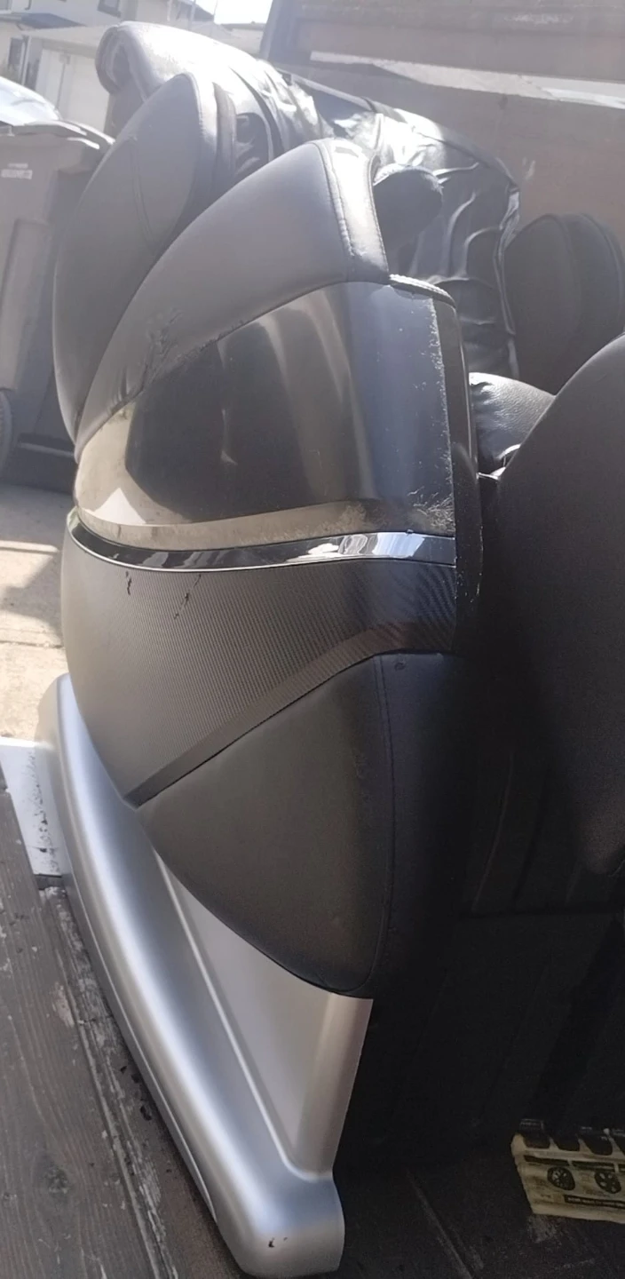 Black Massage Chair - photo 3