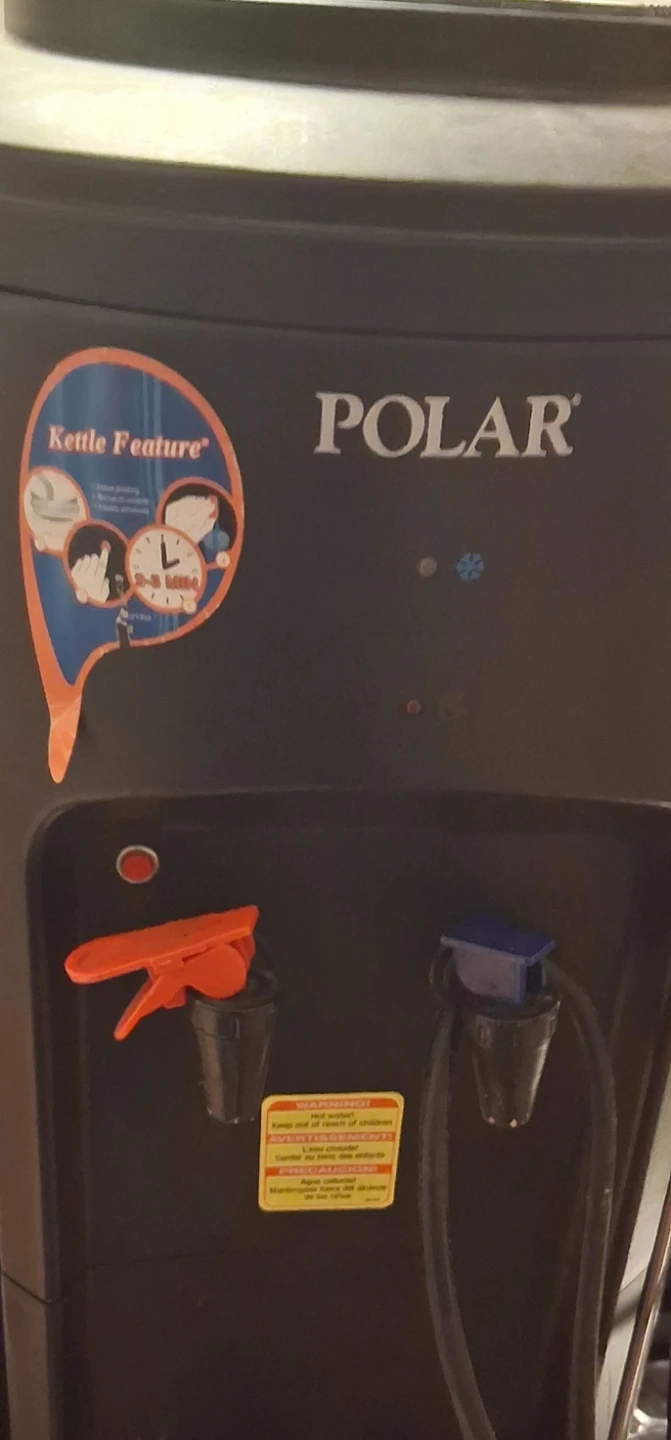Polar Water Dispenser and White GE refrigerator. - photo 2
